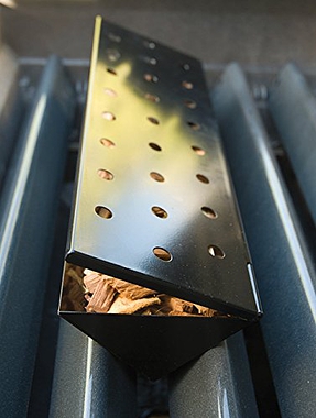 Long Non-Stick Gas Grill V-Shaped Smoker Box