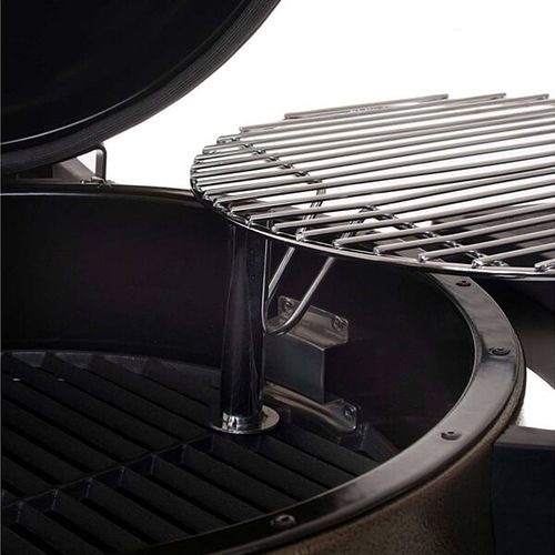 Broil King Steel Keg BKK4000 Charcoal BBQ Grill